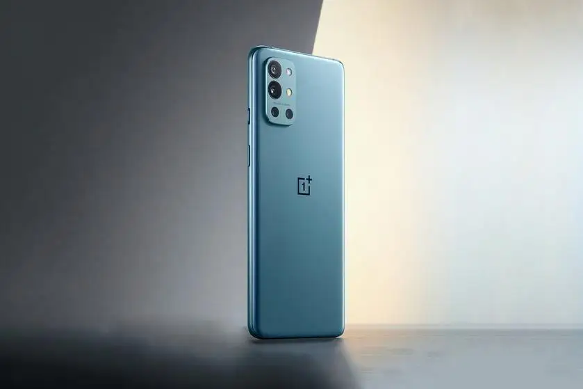 ⚡️ Шок! Пользователи OnePlus 9R в восторге от нового обновления OxygenOS – невероятные фишки и улучшения ждут вас! 🚀 Не пропустите подробности!