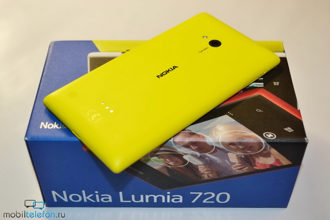  Nokia Lumia 720    ()