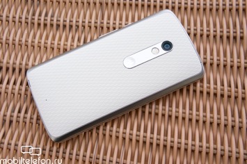  Moto X Play