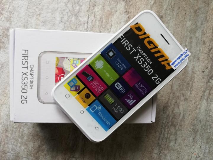 Экзотика за 1300: смартфон на Android 2.3 доступен в России