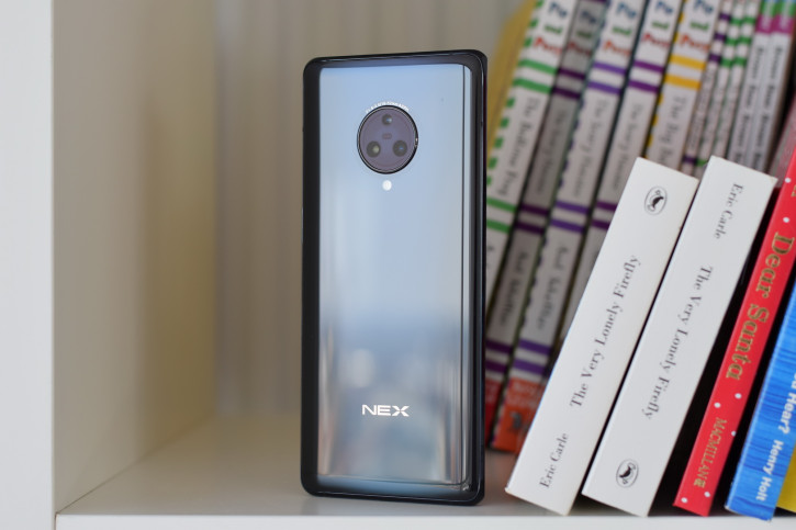  Vivo NEX 3:  