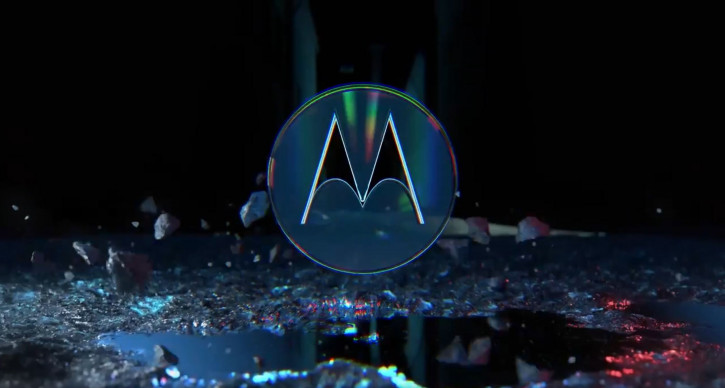     Motorola Edge+ []