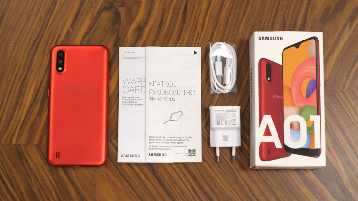  Samsung Galaxy A01:   Redmi 8A  Honor 8A