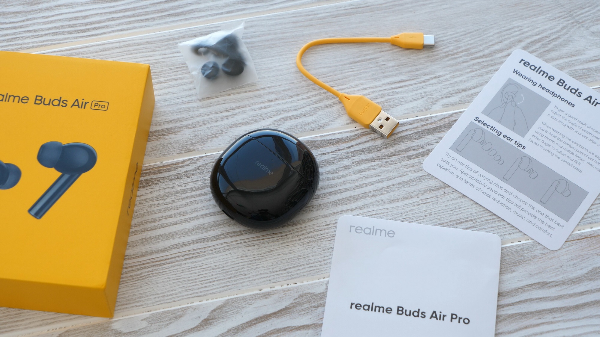 Realme buds air сравнение. Наушники Realme Buds 3 Pro. Наушники Realme Buds Air Pro. Realme Air Pro наушники. TWS-наушники Realme Buds Air 5 Pro.