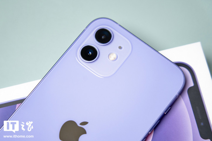Живые фото фиолетового iPhone 12 и старт сбора предзаказов в России