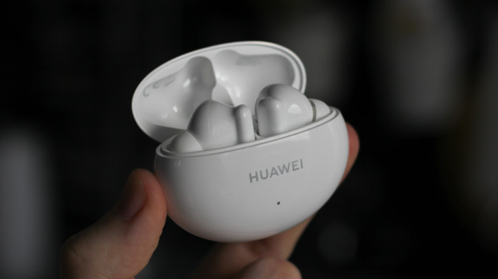  Huawei FreeBuds 4i:    TWS-