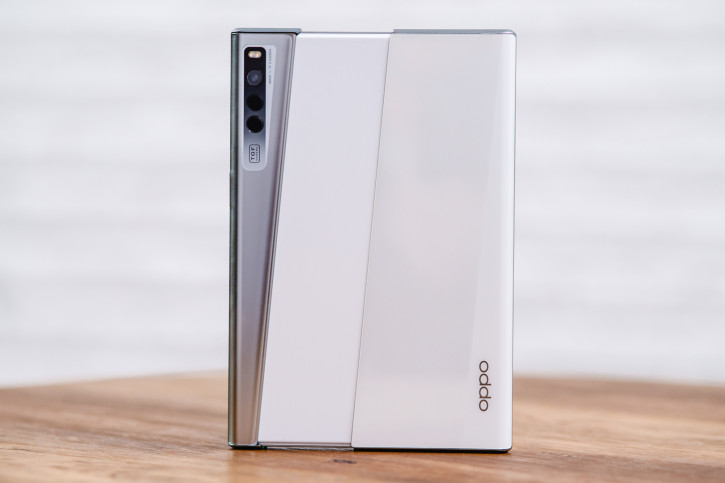 Стала известна судьба наследника OPPO X 2021 с вытяжным экраном