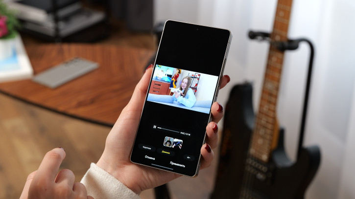  Samsung Galaxy S25 Ultra:    