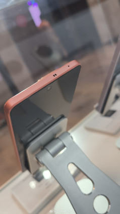 ! iQOO Z10 Turbo     MediaTek