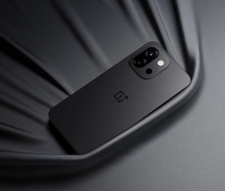 OnePlus 13T с идеальным балансом на новых фото, видео и постерах