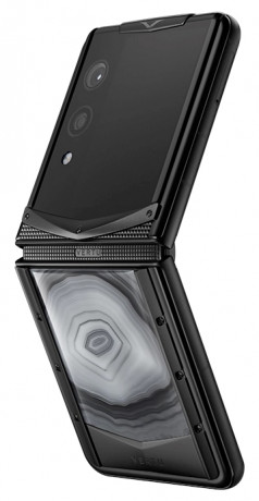 Анонс Vertu Quantum Flip: люксовый флип на Snapdragon 8 Elite