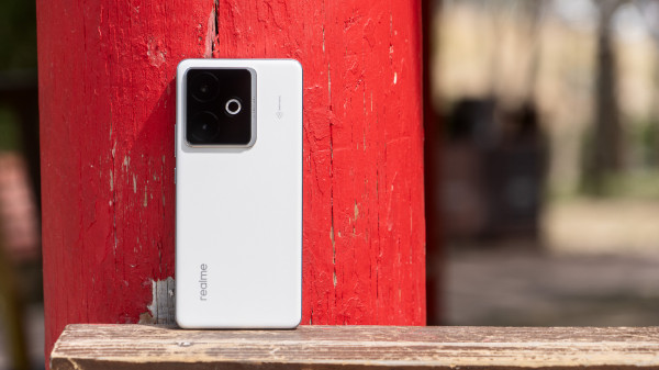Realme GT 7         