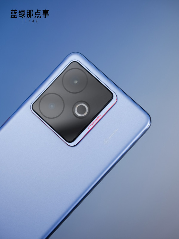 Realme GT 7         