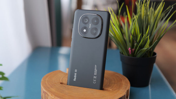  Xiaomi Redmi Note 14 Pro+:    