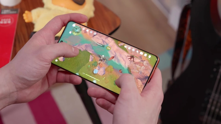 Обзор Realme P4 Power: попробуй разряди