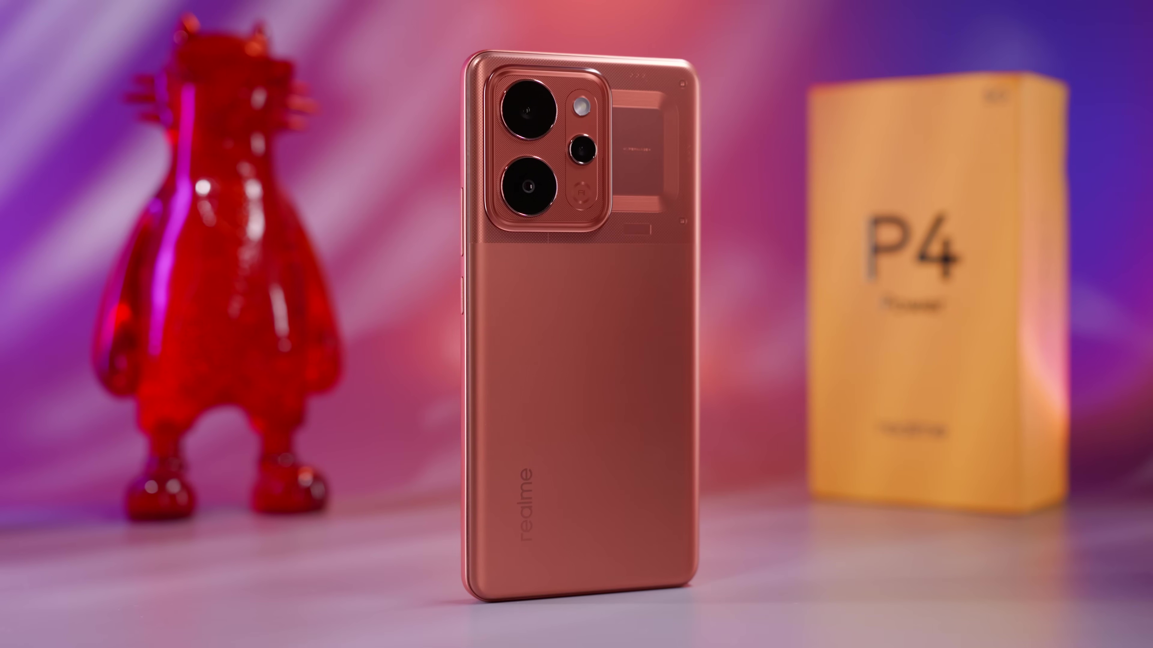 Обзор Realme P4 Power: попробуй разряди