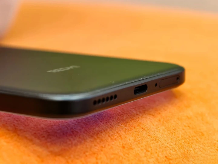 Xiaomi готовит 7 смартфон с огромным аккумулятором