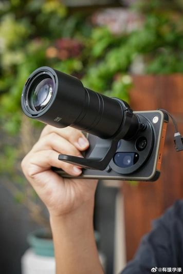 Распаковка OPPO Find X9 Ultra и его фотонабора на видео