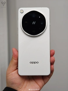 Распаковка OPPO Find X9 Ultra и его фотонабора на видео