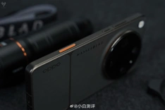 Распаковка OPPO Find X9 Ultra и его фотонабора на видео