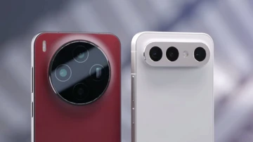 ВИДЕО: обзор-сравнение Vivo X300 и X300 FE 