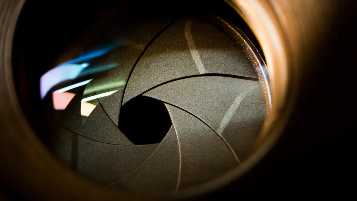 Apple начала производство фишки iPhone 18 Pro, заброшенной Samsung и китайцами