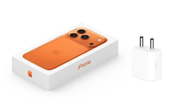 Apple вернёт зарядные устройства в комплект iPhone? Не спешите