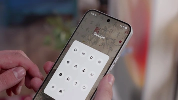 Обзор Nothing Phone (4a) Pro: цельнометаллический Android