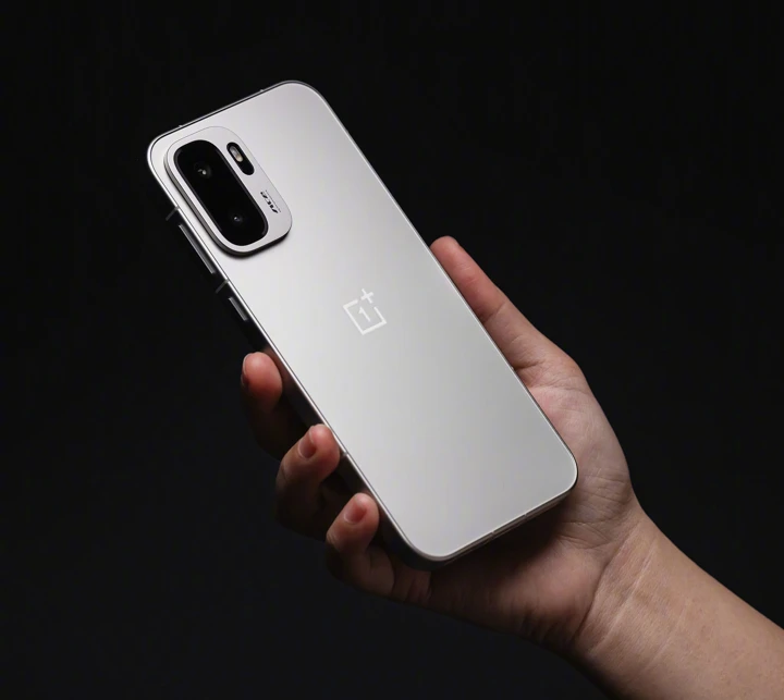 Всё, что известно про OnePlus Ace 6 Ultra за день до анонса