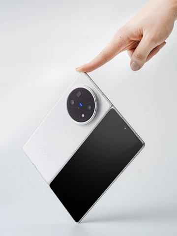 Vivo X Fold 6 приписывают крутую начинку, но без Snapdragon