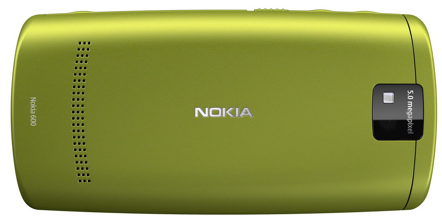 Nokia 600 – громкий смартфон на Symbian Belle