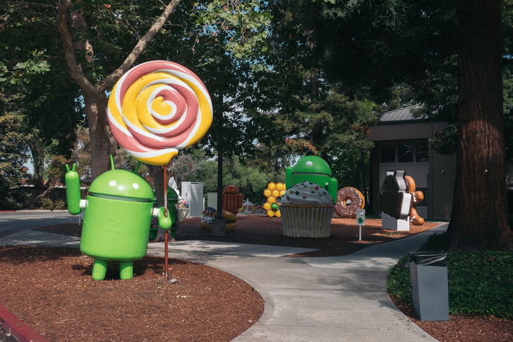 Отктыие статуи Android Oreo в штаб-квартире Google и новая пасхалка