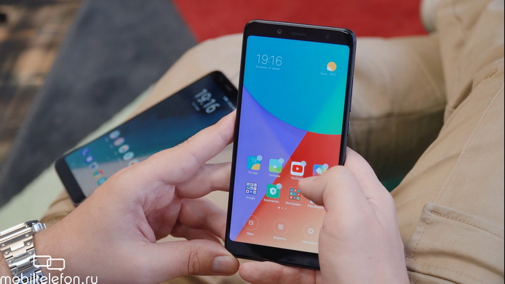 ASUS Zenfone Max Pro M1  Xiaomi Redmi Note 5: -