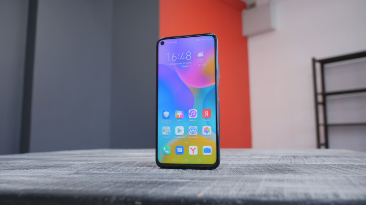 Honor 20 Pro  31 490        