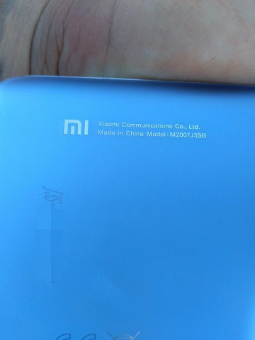 Xiaomi Mi 10T Pro   Vivo X50 Pro     