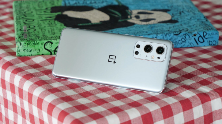  OnePlus 9 Pro:  ,  