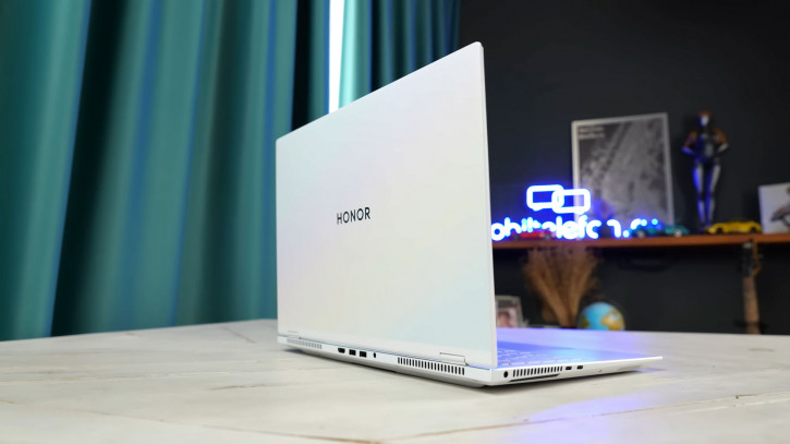 :  Honor MagicBook Pro 16 Hunter 2025     