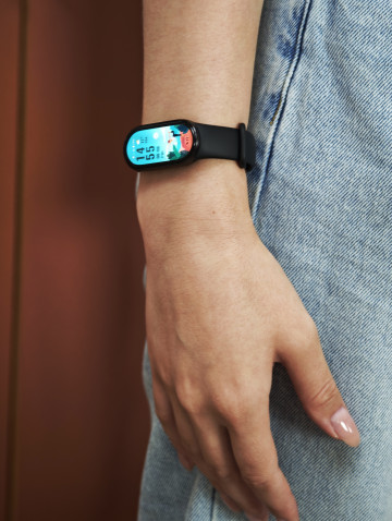 xiaomi band 10 beautiful girl