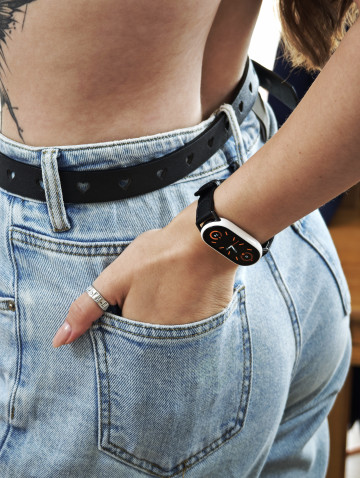 xiaomi band 10 beautiful girl