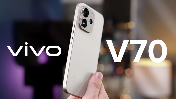 Среднеразмерный Vivo V70 временно доступен до 30 000 рублей