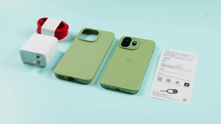 Обзор OnePlus 15T: круче и дешевле OnePlus 15?