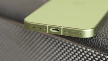 Обзор OnePlus 15T: круче и дешевле OnePlus 15?