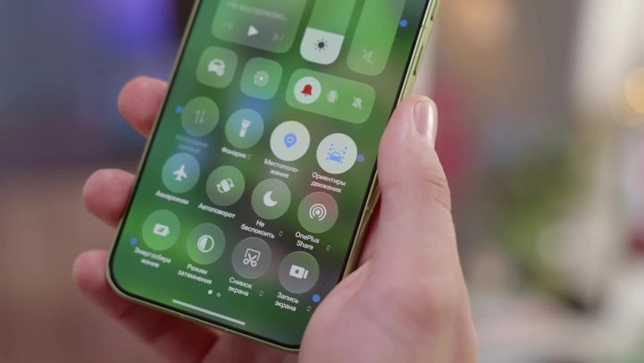 Обзор OnePlus 15T: круче и дешевле OnePlus 15?
