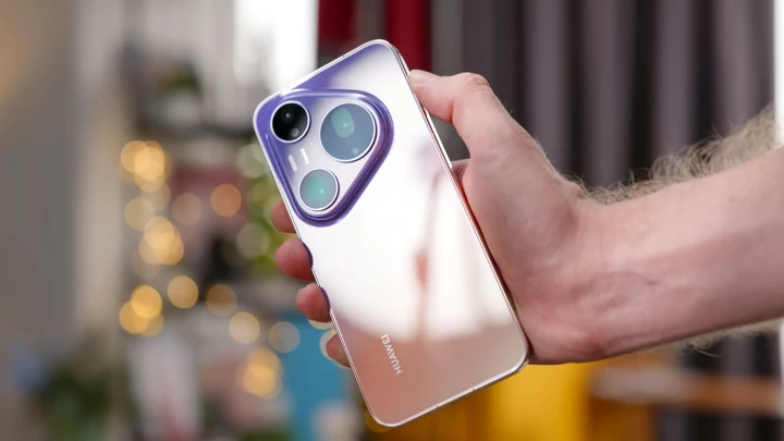 ВИДЕО: обзор Huawei Pura 90s Pro Max – яркая экзотика с новыми камерами