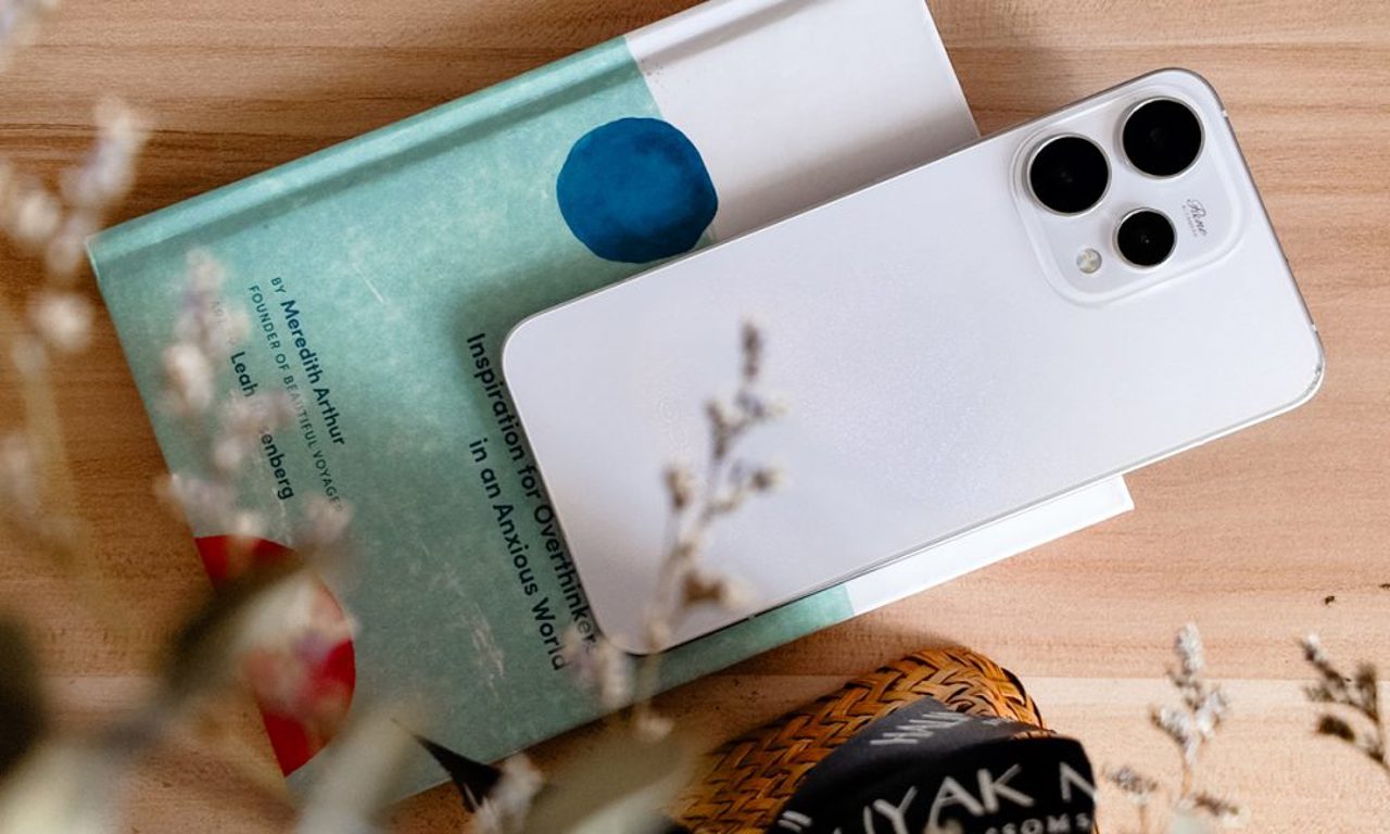 Выгодная цена за OPPO Reno 15 по скидке часа на AliExpress