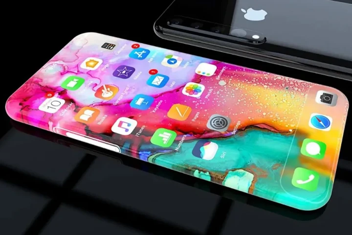 Apple отменила полностью стеклянный iPhone? Не спешите