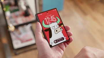 Обзор Samsung Galaxy Z Fold 8: в чём причина успеха?