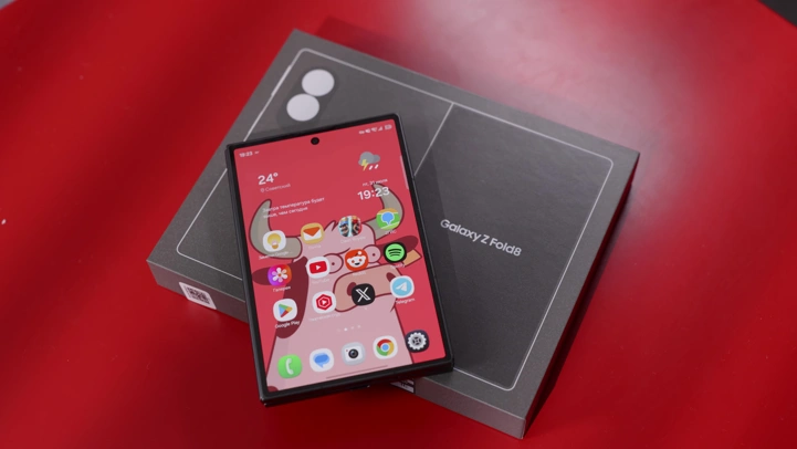 Обзор Samsung Galaxy Z Fold 8: в чём причина успеха?