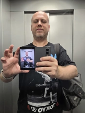 Обзор Samsung Galaxy Z Fold 8: в чём причина успеха?