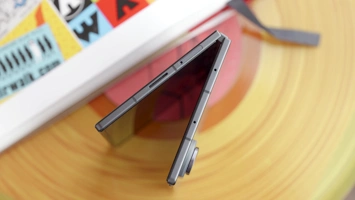 Обзор Samsung Galaxy Z Fold 8: в чём причина успеха?